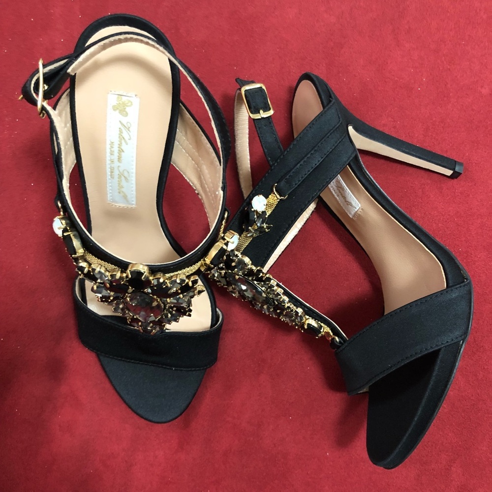 Valentina Sentell Swarovski Crystal Heels - Picture 7 of 11